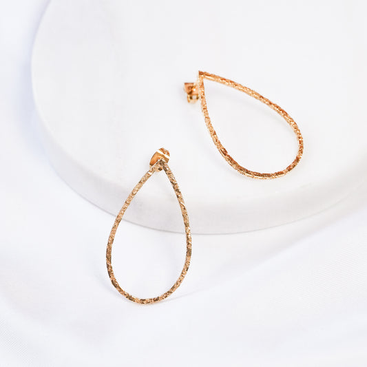 Almondly Gold Earrings