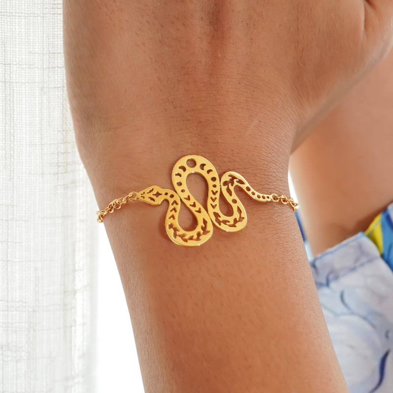 The Slithering Bracelet