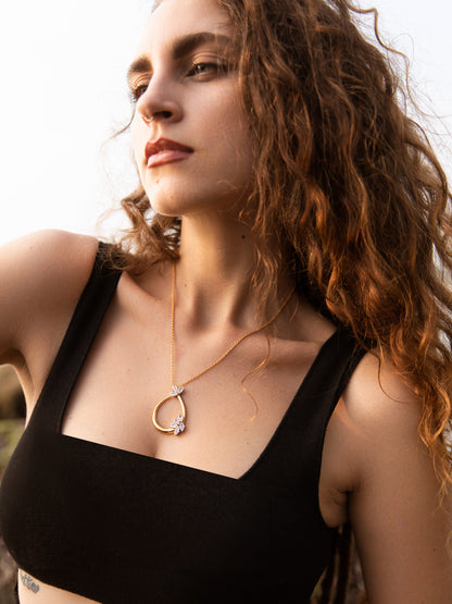 The Shimmer Gold Pendant Necklace