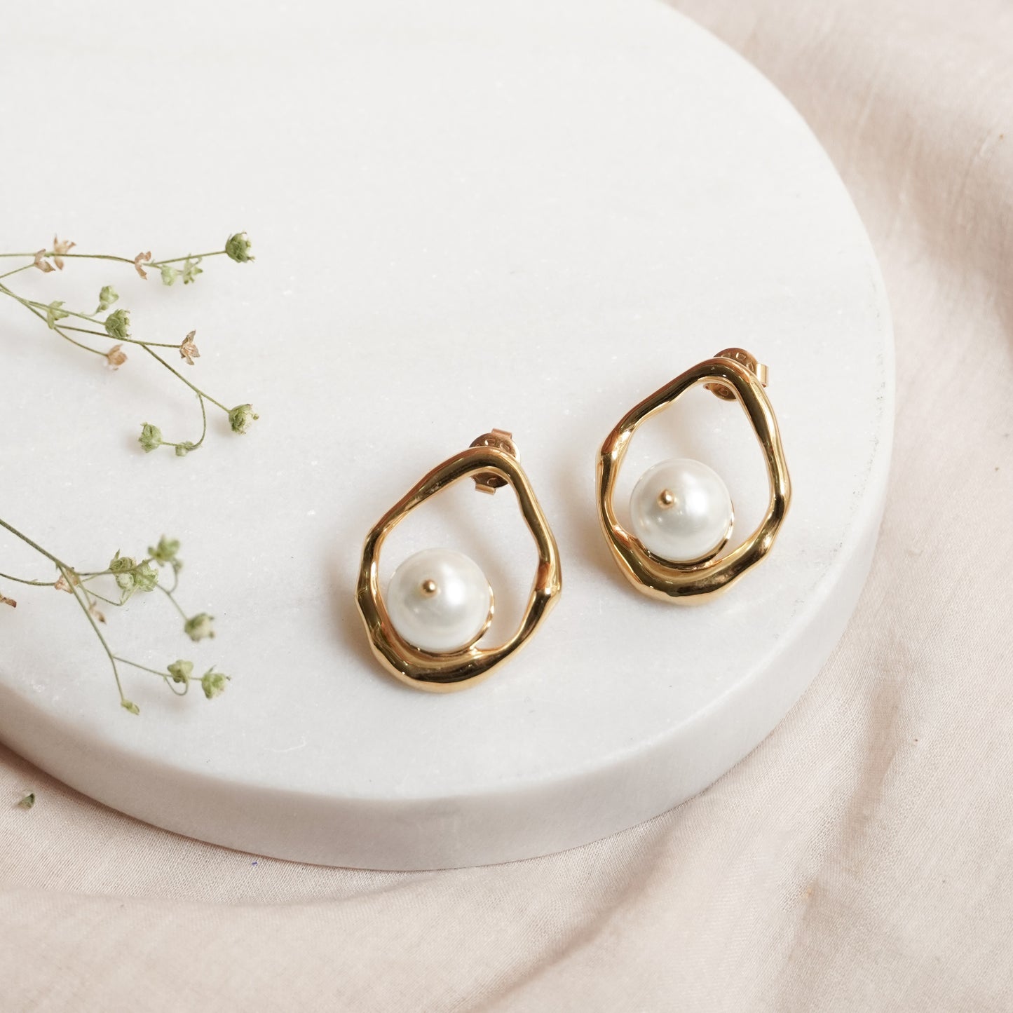 The Precious Pearl Studs