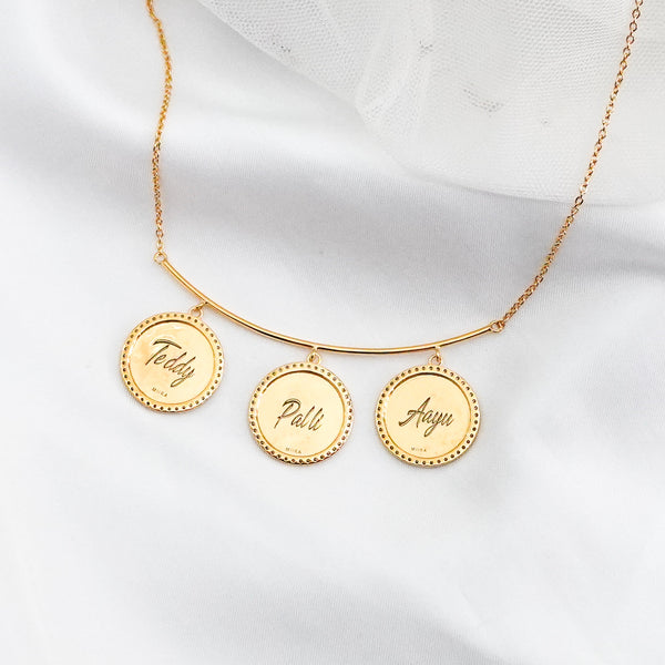 Family zodiac necklace - Family of 3